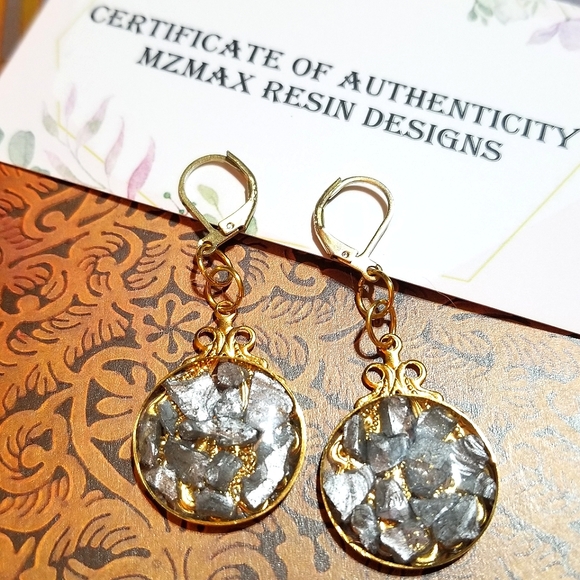 SILVER GOLD COMBO MzMax Resin Designs Dangle Earrings - Picture 2 of 8